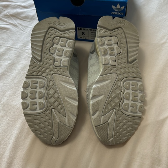 Adidas - Picture 4 of 4